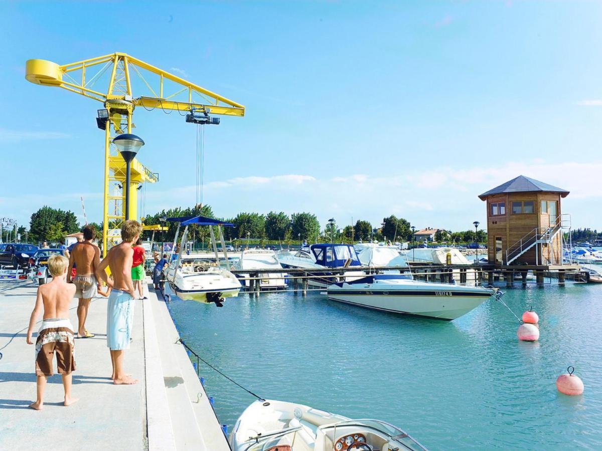 Locazione Turistica Butterfly Happy Standard - Psc280 Пескьера-дель-Гарда Экстерьер фото